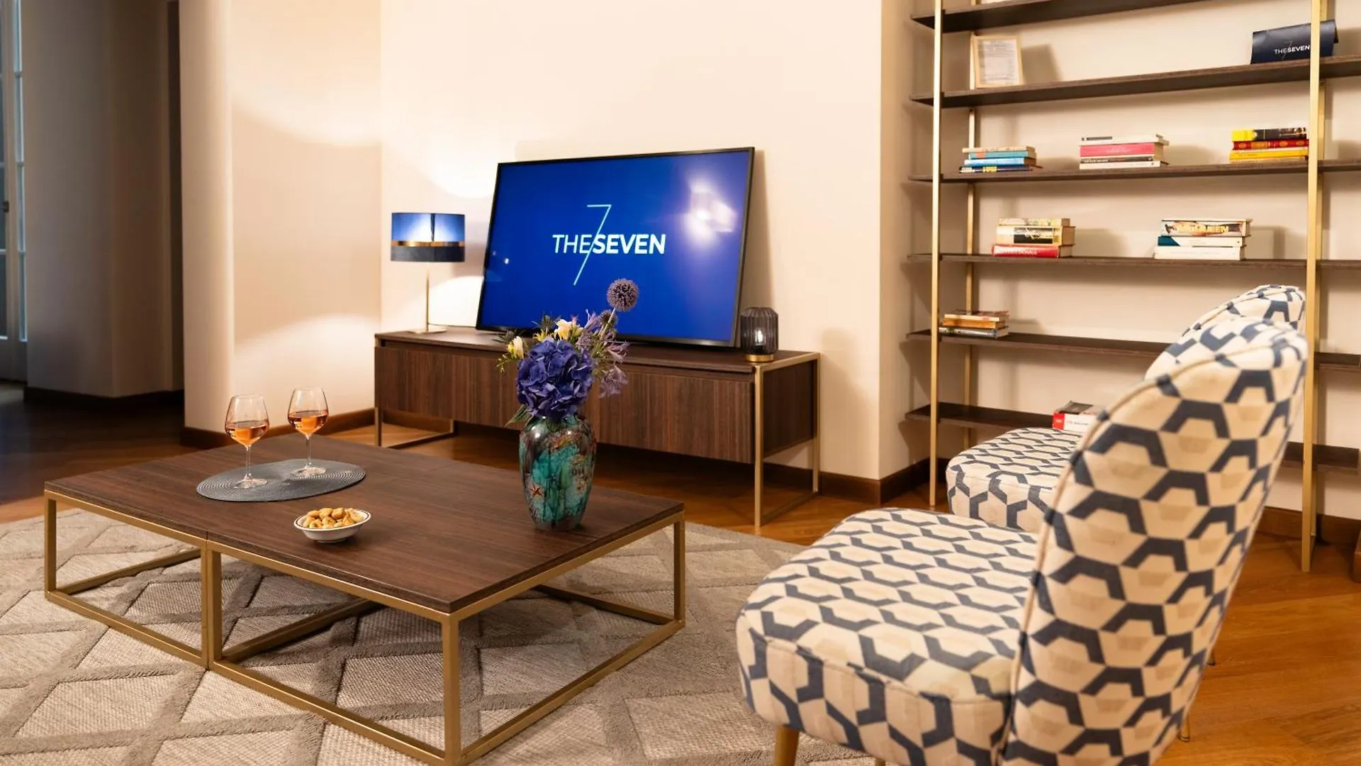 The Seven Residence Genoa 0*,