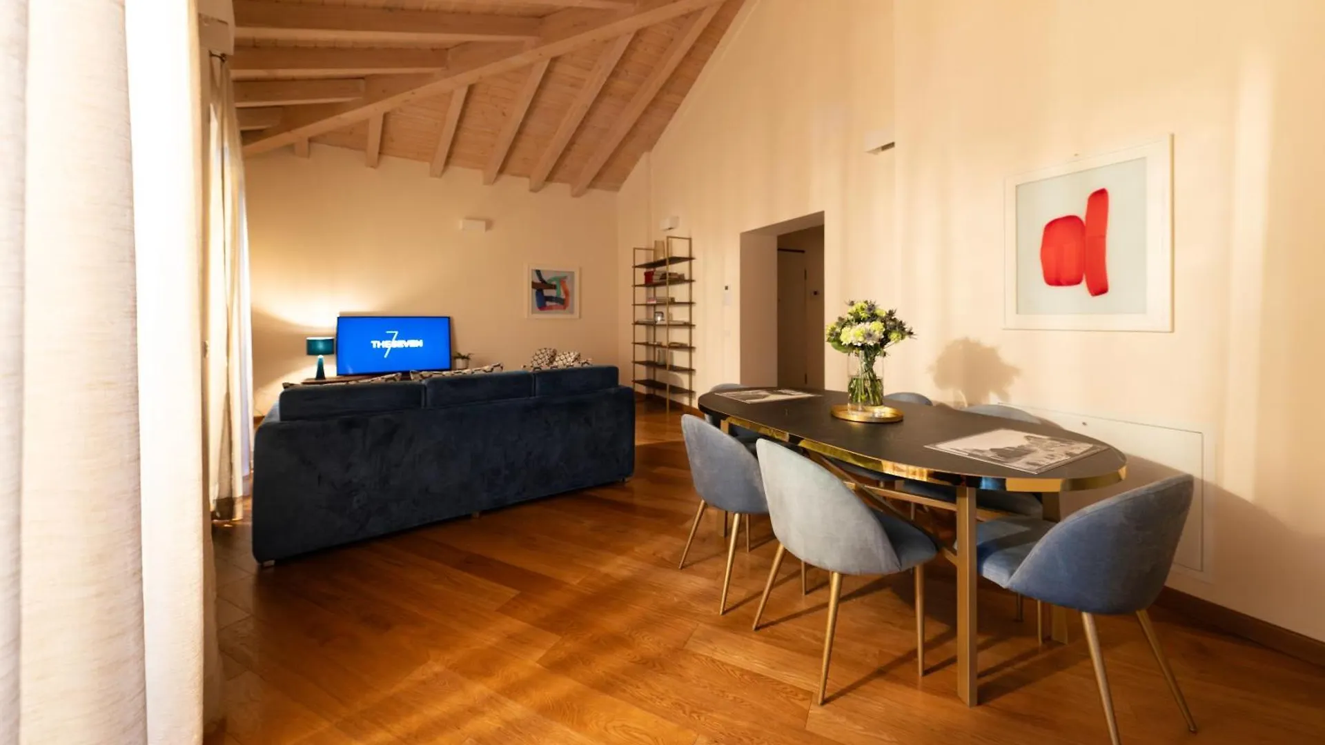 Apartment The Seven Residence Genoa