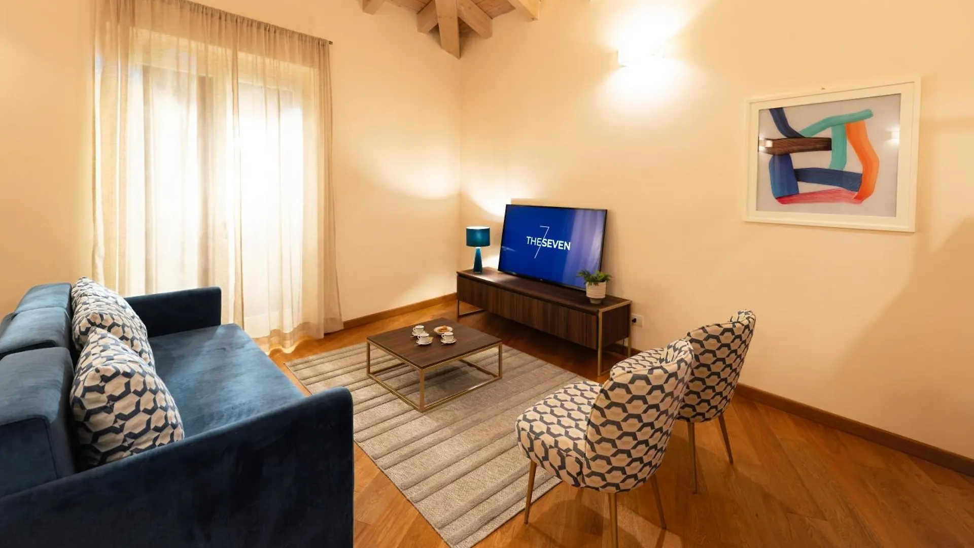 The Seven Residence Genoa Apartment